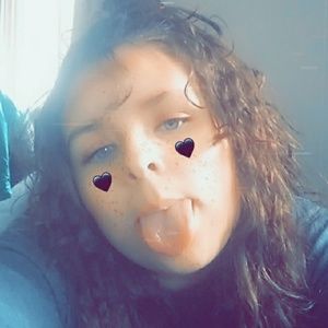 Meet your Posher, Brittney